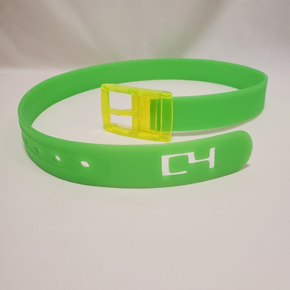 C4 Other - C4 CLASSIC BELT in Neon Green size 30-34 TPE Waterproof Flexible Sport Golf Belt